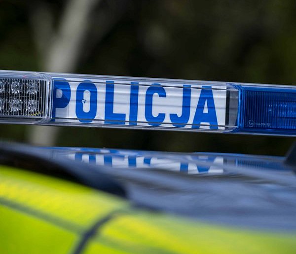 Pijany kierujący hulajnogą spowodował wypadek i trafił do szpitala-11860