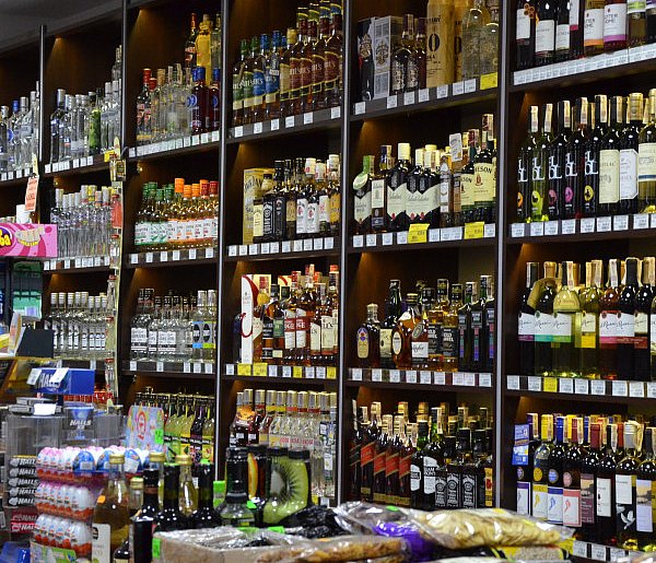 To codzienność wielu Polaków. Nowe dane o alkoholu niepokoją-11955