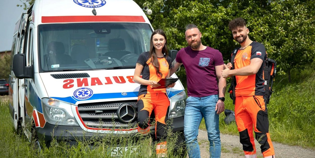 Sklep ratowniczy z odzieżą projektowaną do pracy w systemie PRM